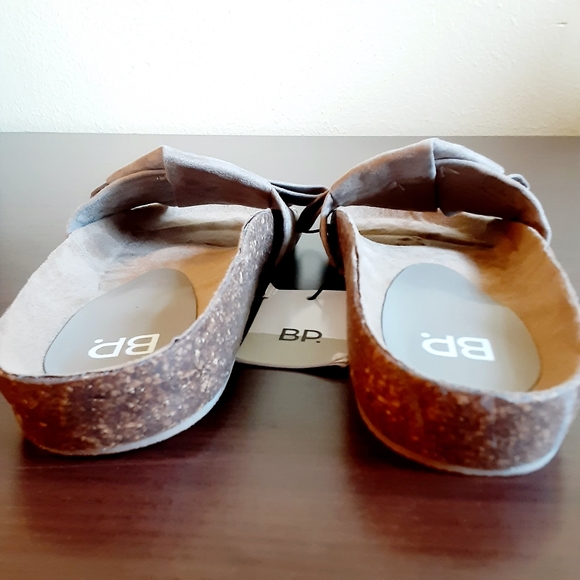 BP Tapis Slide Sandal Taupe Faux Suede 5M - Picture 5 of 10